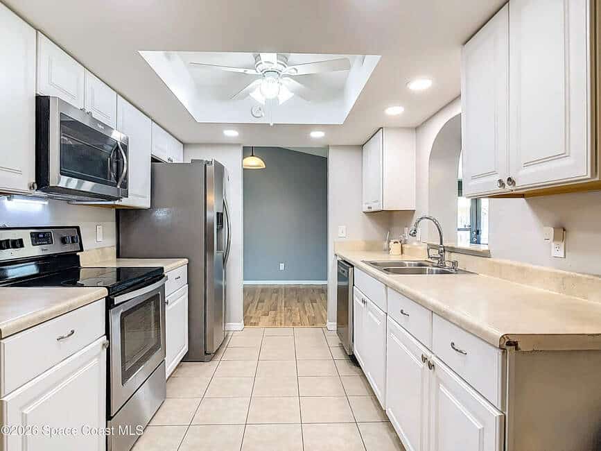 2813 Sabal Palm Dr, Edgewater, FL 32141 featured listing photo